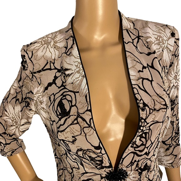 ๐ ALEX EVENINGS  | GLITTERY FLORAL FORMAL TOP - Picture 8 of 17